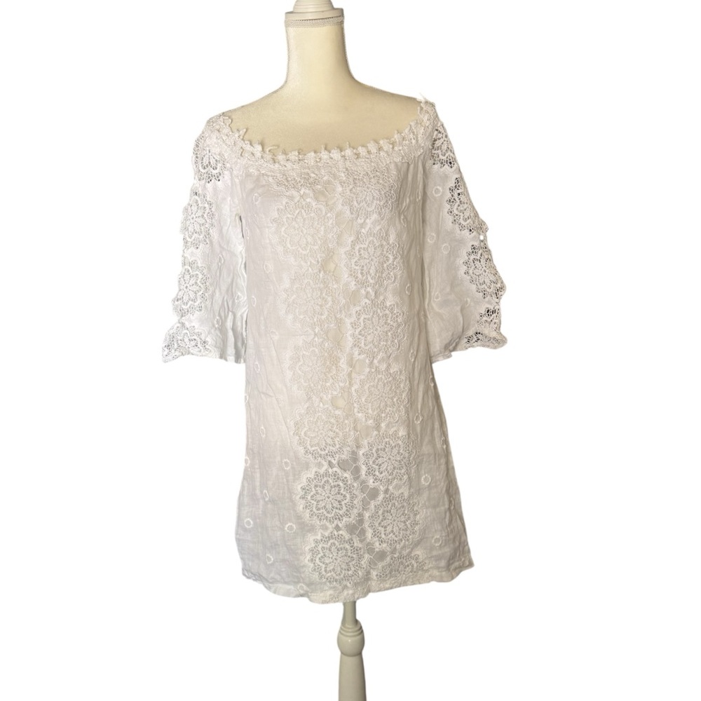 Temptations White Eyelet Ruffled Tunic